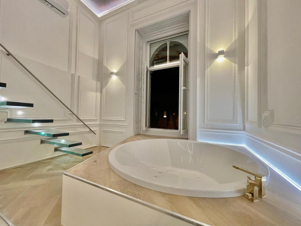 Top Luxury Suites Budapest Exterior photo